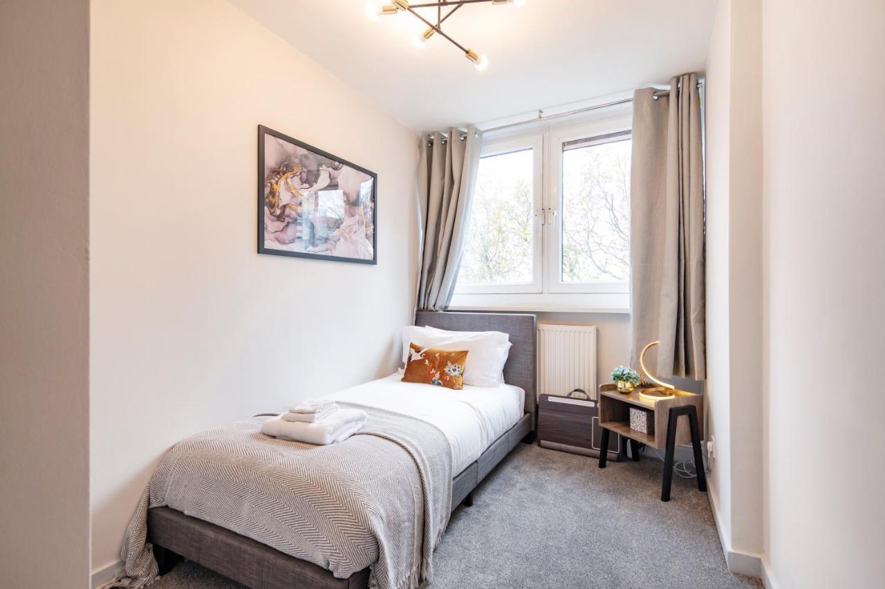 Lovely 4 Bedroom Flat In Wandsworth- Λονδίνο Εξωτερικό φωτογραφία