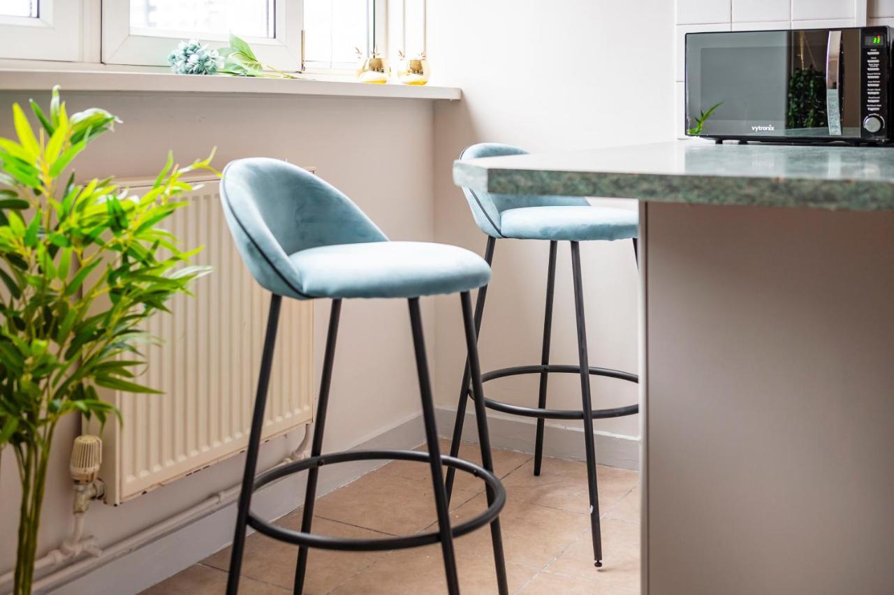 Lovely 4 Bedroom Flat In Wandsworth- Λονδίνο Εξωτερικό φωτογραφία